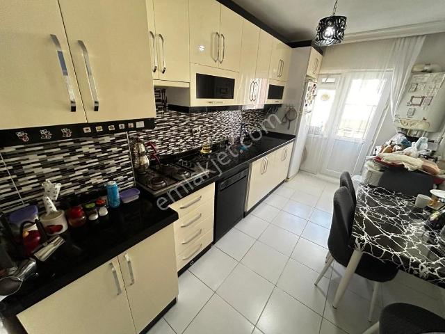 Sincan Osmanlı Mahallesi 3+1 Yapılı Site İçinde Ara Katta Daire