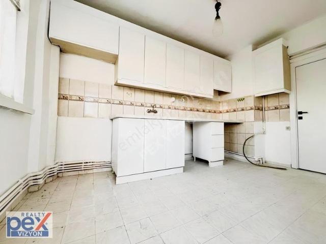 Sincan Osmanlı Mahallesinde Bağımsız Salonlu 3+1 Bakımlı Daire