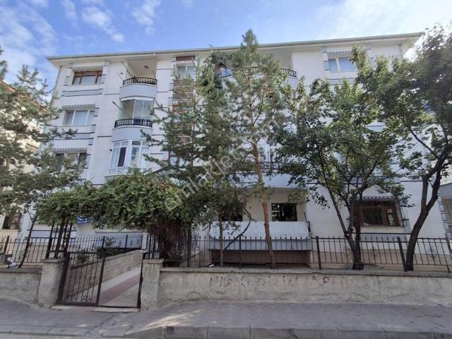 Sincan Malazgirt Mahallesinde 3+1 Kiralık Daire