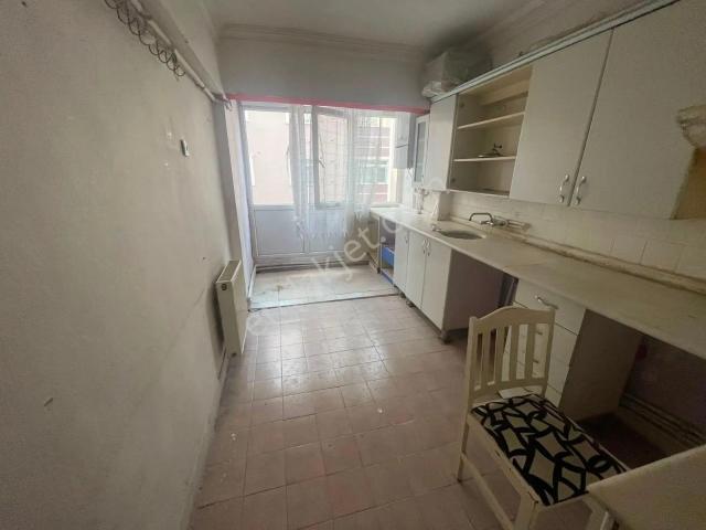 Sincan Mareşalda 3+1 Bağımsız Yüksek Giriş Caddeye Ulaşıma Yakın Daire