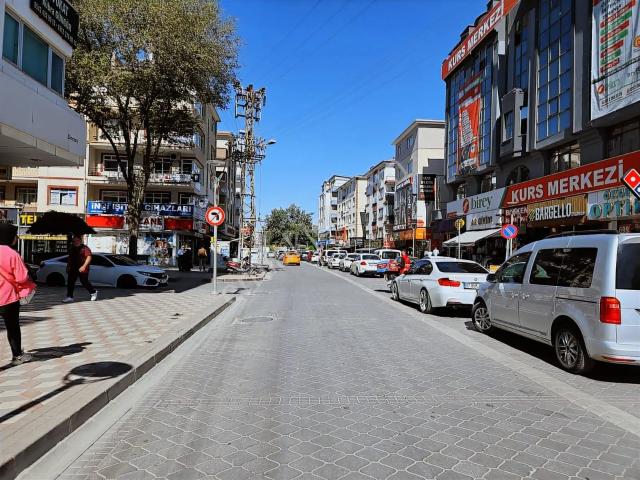 Sincan Merkezde Daire 3+1 Son On Gün Fiyatı Aşağı Çektik