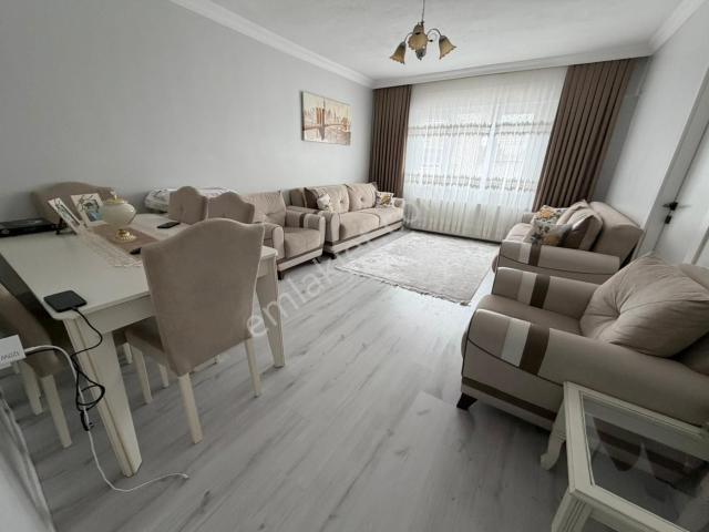 Sincan Selçuklu Mah. Full Yapılı Açık Cephe 2.arakatta 3+1 Satılık Daire