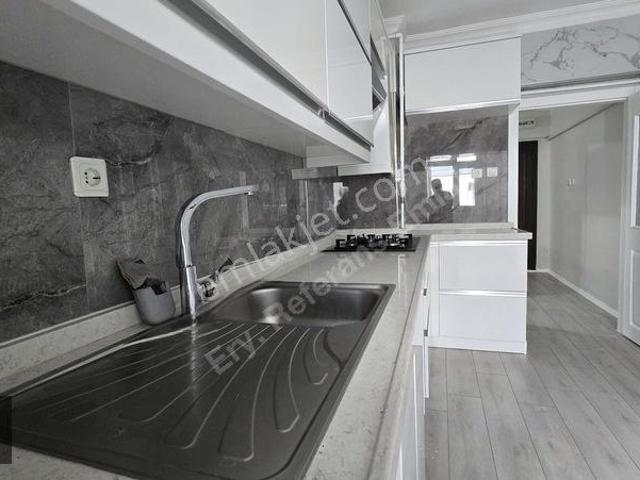 Sincan Pınarbaşı'da Ara Kat Ful Yapılı Kiralık 3+1