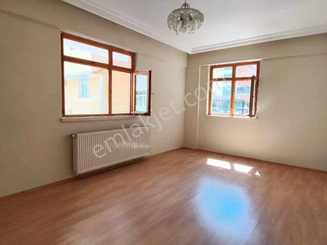 Sincan Pınarbaşı Mahallesinde 3+1 Kiralık Yüksek Giriş Daire