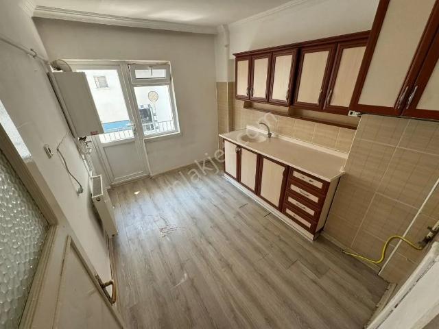 Sincan Plevne Mah 3+1 Ara Katta Cadde Üzerinde Kiralık Daire