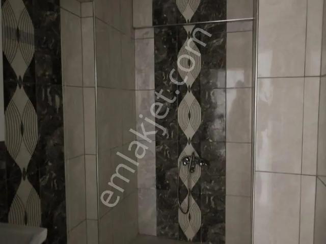 Sincan Tandoğan Mahallesinde 3+1 Ara Kat Kaymakamlığa Trene Yakın Kiralık Daire