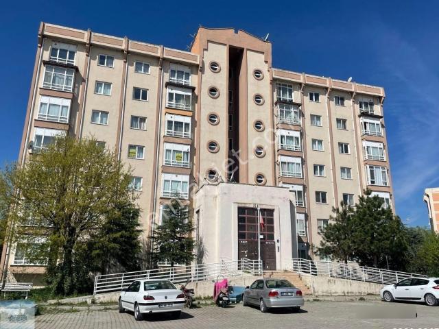 Sincan Yenikent Ortakent Toki 1+1 Mobilyalı 3. Kat Önü Açık Daire Kiracısız 50 M2