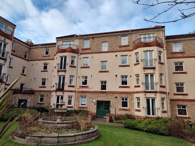 Sinclair Place, City of Edinburgh, EH11 1UU, United Kingdom | 2 bed apartment for rent #139070641 | Rentberry