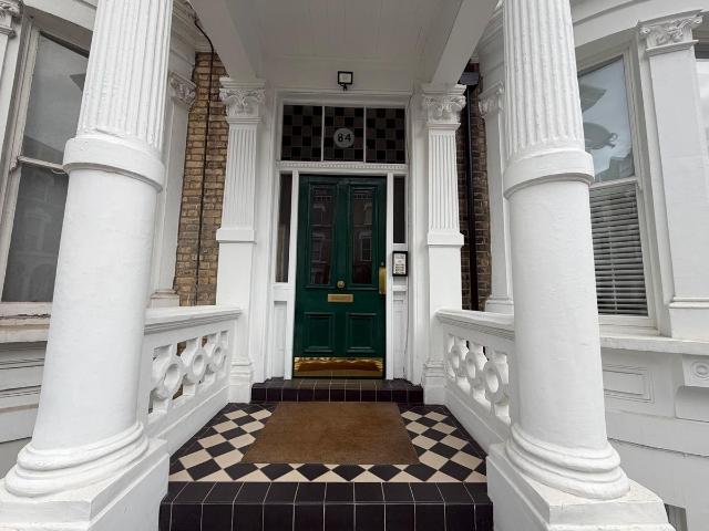 Sinclair Road, London W14, 1 bed semi detached house to rent, £1,900 pcm | PrimeLocation