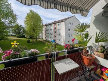 Sindelfingen Goldberg: schicke 2 Zimmer Wohnung mit Südbalkon