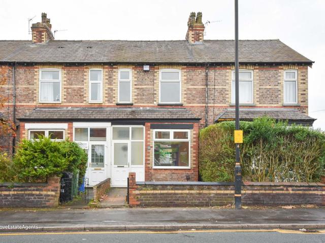 Sinderland Road, Broadheath WA14, 2 bed property to rent, £1,200 pcm | PrimeLocation