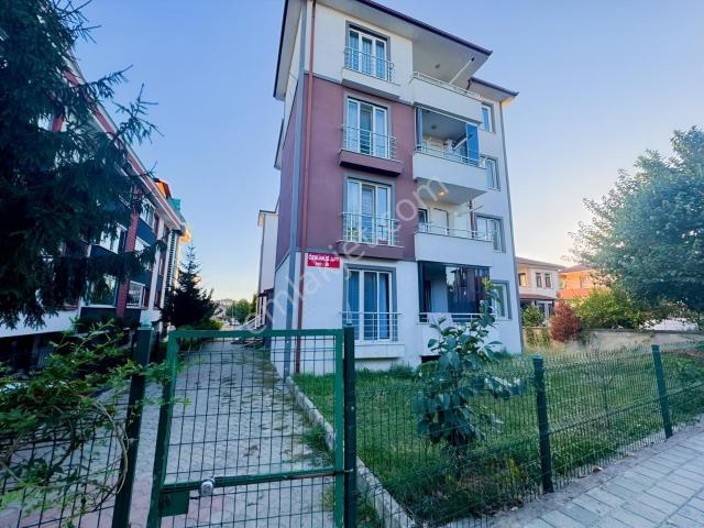 Siner Gayrimenkul Yeni Mah. Kiralık 2+1 Merkezi Konumda Daire