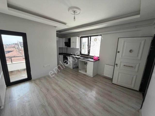 Siner Gayrimenkul Merkezde Kiralık 2+1 Daire