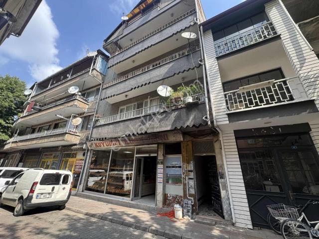 Siner Gayrimenkul Merkezi Konumda Kiralık Eşyalı 3+1 Daire