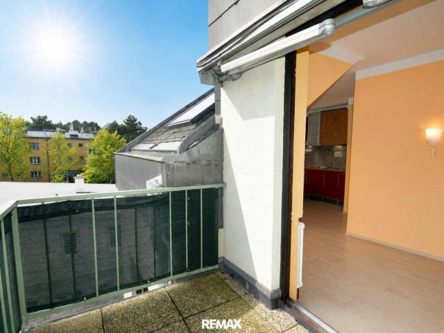 Singelwohnung in Mauer 2 Zimmer im DG mit Balkon