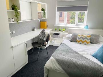 Singer Hall, Coventry Has an Apartment
