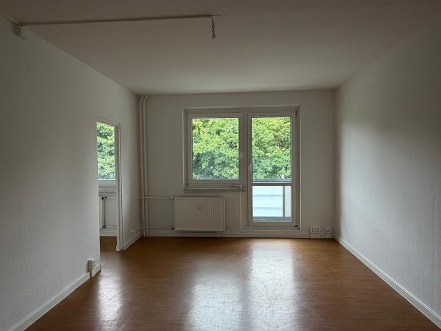 Single Apartment mit Balkon und Wannenbad! Nur für EINE Person!