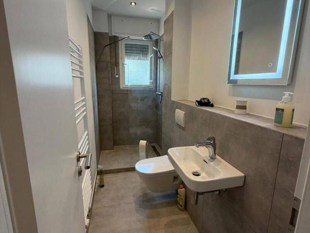 Single Apartment komplett möbliert
