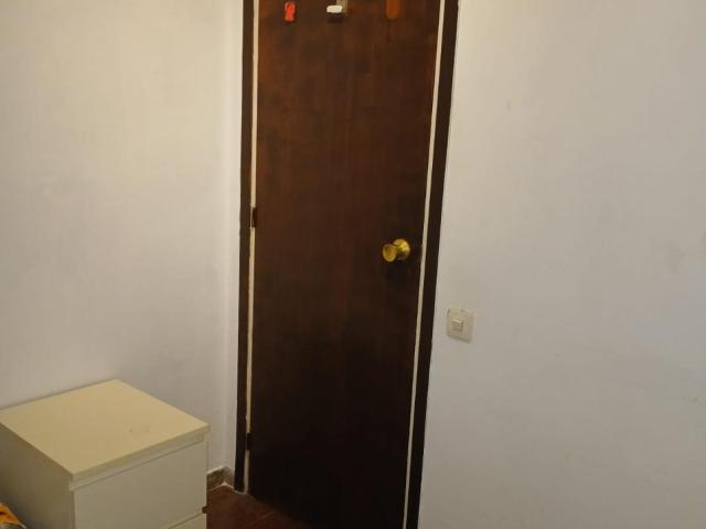 Single bedroom well connected to the city center