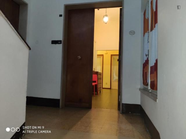 Single bedroom in 3 bedrooms shared apartment in Ancora