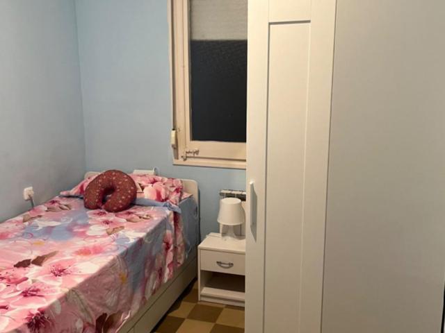 Single bedroom near Sagrada Familia
