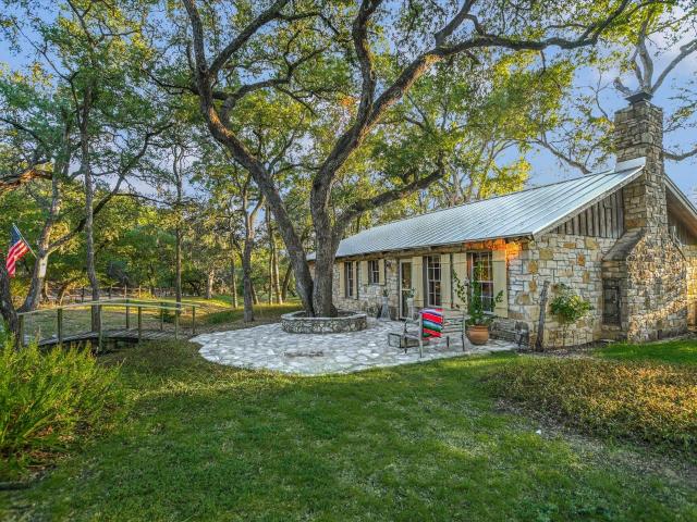 300 deer lake estates