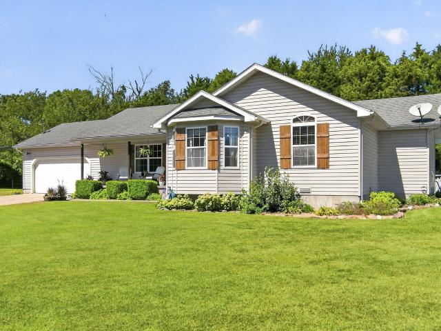 17 Saddleback Street