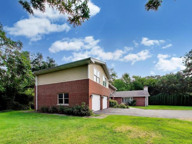 Single Family: MLS #12754