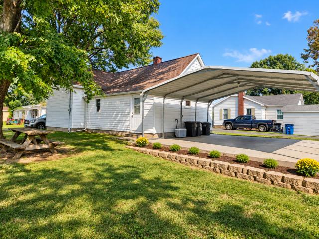 Single Family: MLS #12762