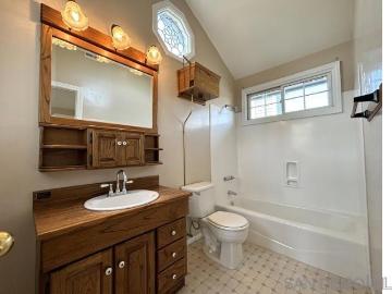 House for sale in 92118 - Garden, Swimming pool