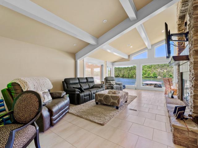1407 Timberlake Drive