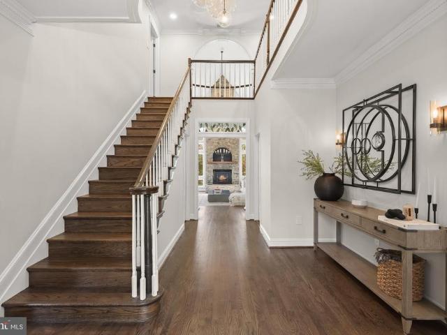 13839 Lakeside Drive