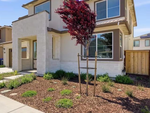 2555 Lavender Place