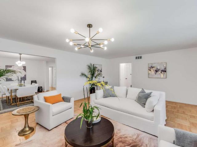 2139 Alameda De Las Pulgas