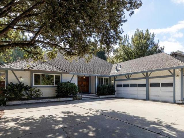 640 Easy Street