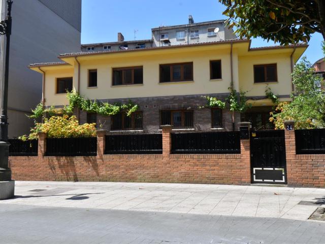 Single family house Oviedo Centro