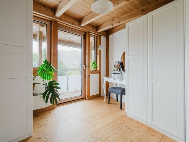 Single family house with 7.5 rooms on sale in Büren SO 112 m² | dreamo. Ch