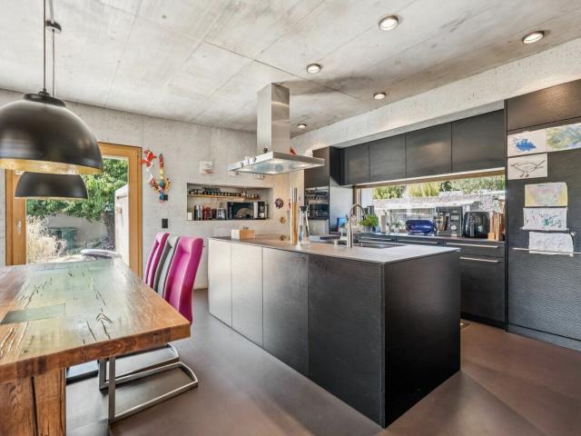 Single family house with 7.5 rooms on sale in Seltisberg 380 m² | dreamo. Ch