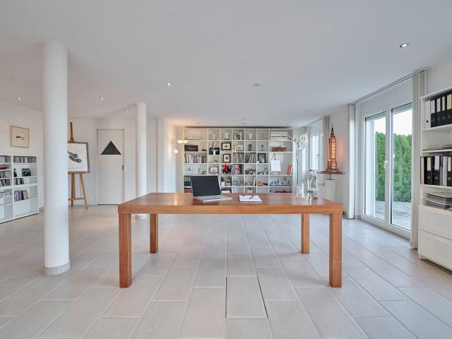 Single family house with 7.5 rooms on sale in Wädenswil 330 m² | dreamo. Ch