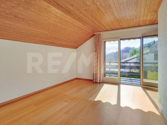 Single family house with 7 rooms on sale in Les Monts de Corsier 205 m² | dreamo. Ch