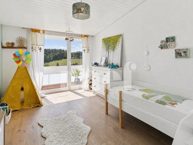 Single family house with 4.5 rooms on sale in La Chaux de Fonds 135 m² | dreamo. Ch