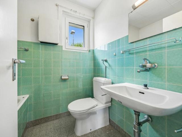 Single family house with 4.5 rooms on sale in Lengnau BE 152 m² | dreamo. Ch