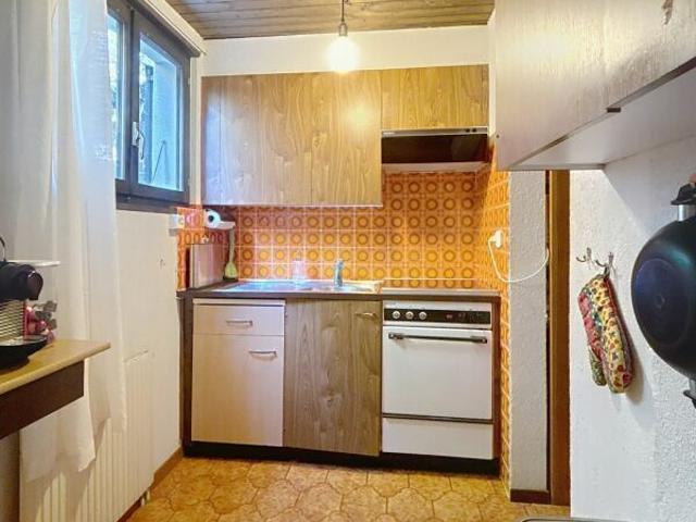 Single family house with 4.5 rooms on sale in Mollens VS 80 m² | dreamo. Ch