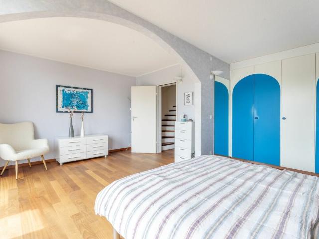 Single family house with 4.5 rooms on sale in Seuzach 199 m² | dreamo. Ch