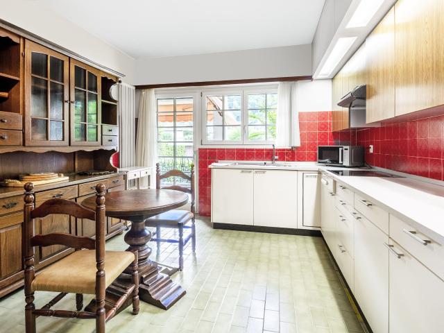 Single family house with 5.5 rooms on sale in Camorino 160 m² | dreamo. Ch