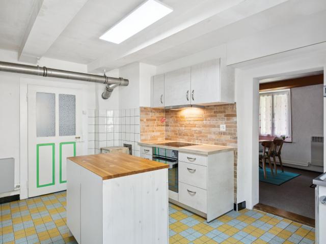 Single family house with 5.5 rooms on sale in Beurnevésin 150 m² | dreamo. Ch