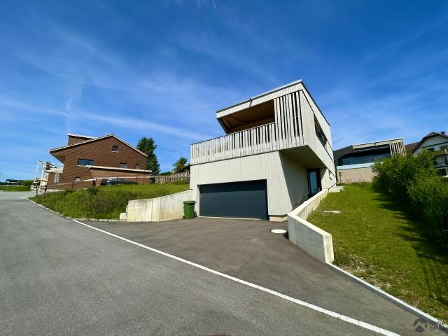 Single family house with 5.5 rooms on sale in Oftringen 156 m² | dreamo. Ch