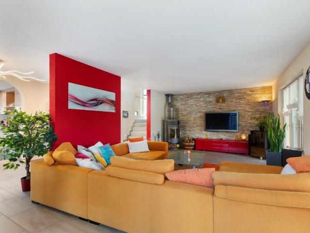 Single family house with 5.5 rooms on sale in Matzingen Ref Kap Mat | dreamo. Ch