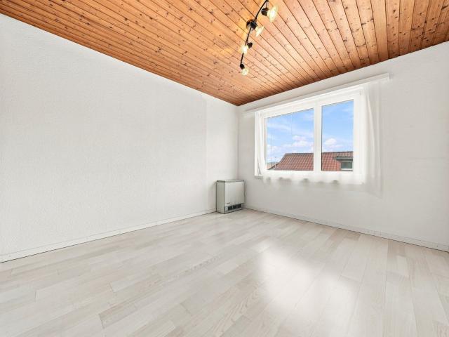Single family house with 5.5 rooms on sale in Wauwil 322 m² | dreamo. Ch