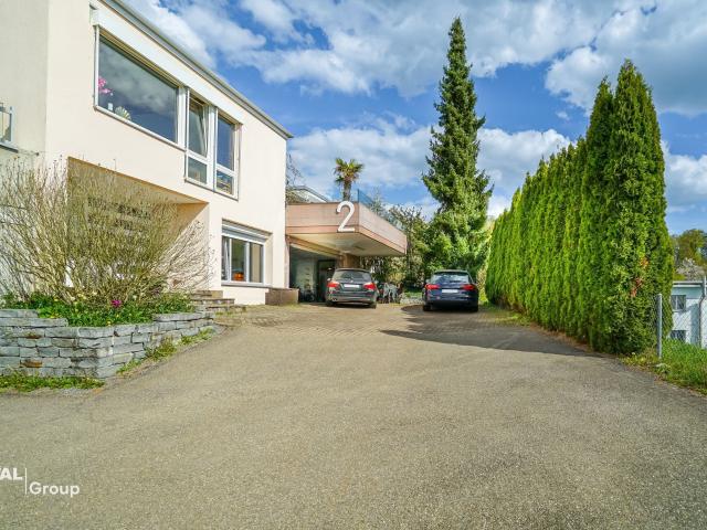 Single family house with 5.5 rooms on sale in Wetzikon ZH 320 m² | dreamo. Ch